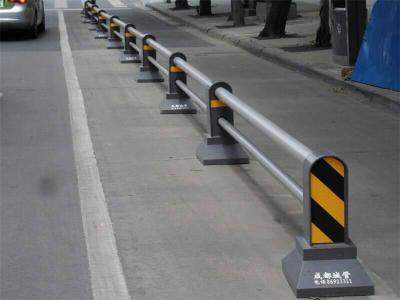 城管灰三代護(hù)欄（機(jī)非）